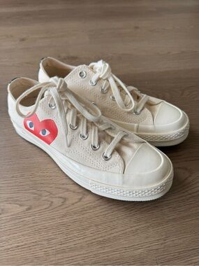 New Converse Low Top Shoes Comme des Garçons Play Chuck 70 'Milk Sz 7W/5M-Flawed